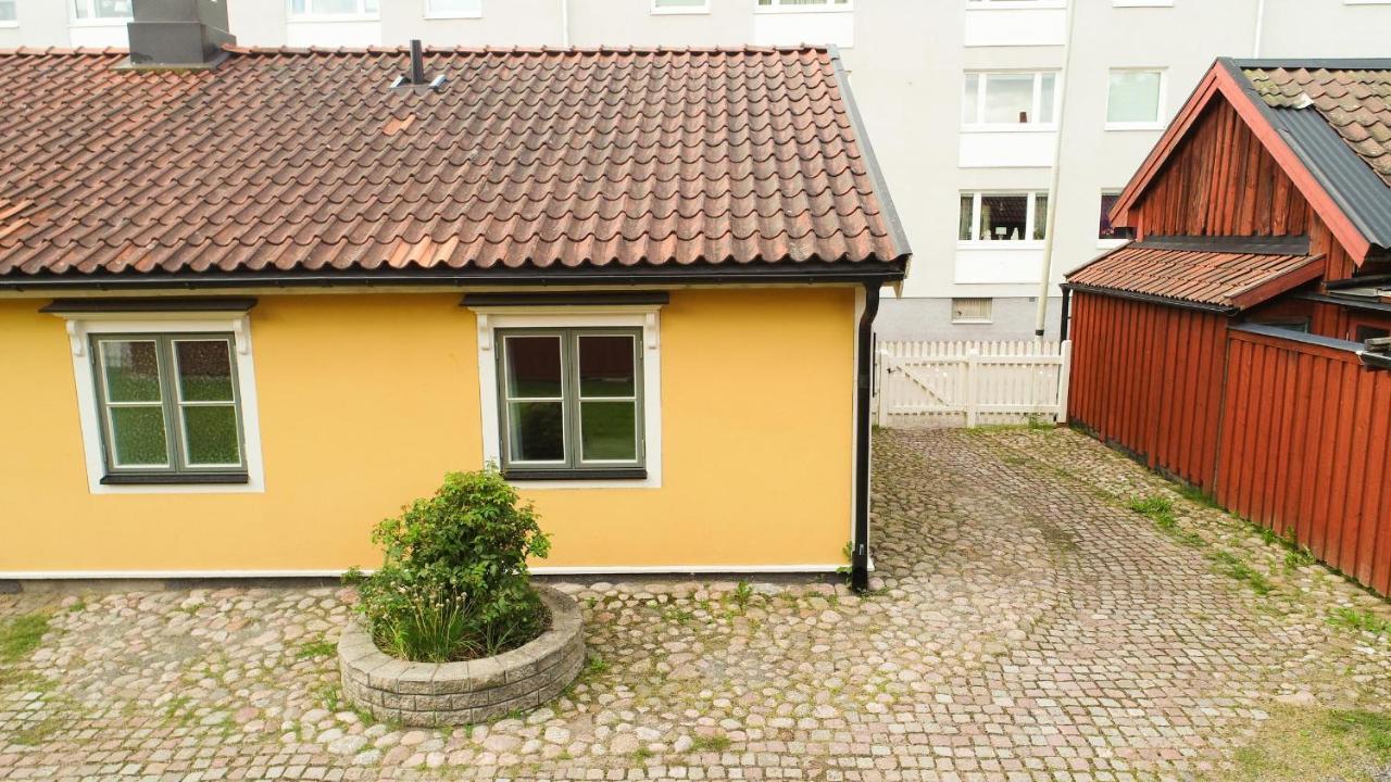 מלון Lidköping Pomona Living מראה חיצוני תמונה